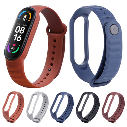 For Xiaomi Mi Band 6 / 5 Universal Silicone Leather Texture Watch Band(Light Brown) - Watch Bands by MIJOBS | Online Shopping UK | buy2fix